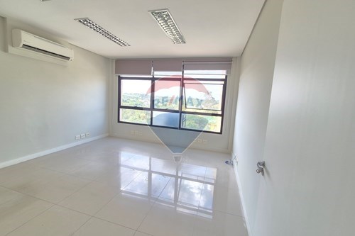 Alugar-Cj. Comercial/ Sala-Rua Luís Spiandorelli Neto , 30  - Shopping Valinhos  - Centro Empresarial Vertice , Valinhos , São Paulo , 13271570-690541048-158