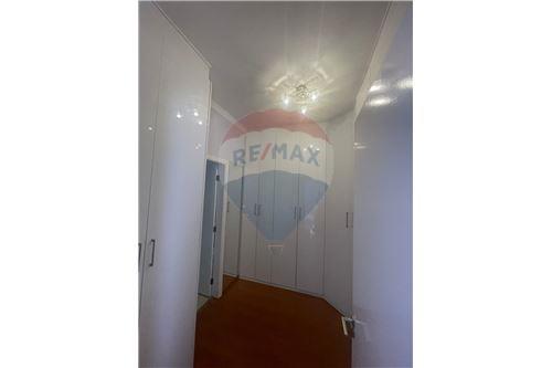 Casa de Condomínio - Alugar - Valinhos , São Paulo - closet - 690851013-297