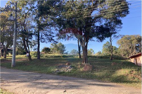 For Sale-Land-Rio do peixe , 0  - Jardim Imperial  - Jardim Imperial , Atibaia , São Paulo , 12950010-690921001-8