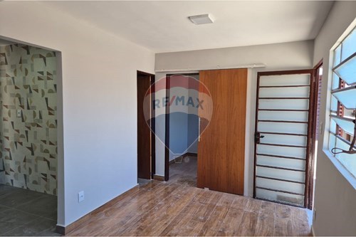 Alugar-Casa-Rua Osvaldo Antônio Prado Júnior , 18  - Jardim das Figueiras , Valinhos , São Paulo , 13275617-690541185-71