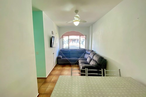 Apartamento para Locação Anual na Praia da Enseada Guarujá