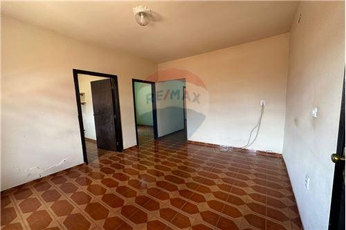 For Sale-House-Rua Sebastião Leite de Oliveira , 439  - Jardim Cavinato , Limeira , São Paulo , 13486055-690991015-32