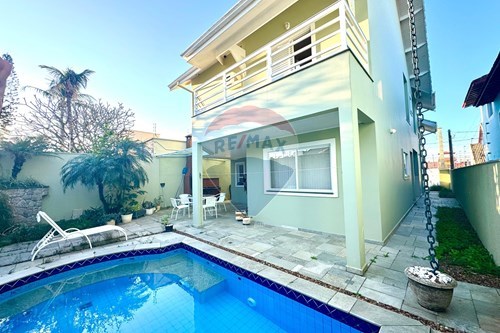 Venda-Sobrado-Rua Euclides da Cunha , 95  - Supermercado Extra do Ribamar  - Jardim Barra de Jangadas , Peruíbe , São Paulo , 11750000-691111020-3