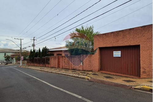 Venda-Casa-Conselheiro Gavião Peixoto , 194  - Perto da Igreja  - Centro , Rafard , São Paulo , 13370-000-690091037-17