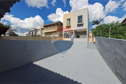 Alugar-Casa-Rua Vitória , 0  - Jardim Paulista , Atibaia , São Paulo , 12947-507-690471131-189