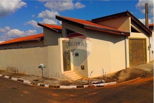 Venda-Casa-Rua Mario Fiorim , 74  - Mercado Popular  - Prados , Itapira , São Paulo , 13973196-690751050-1