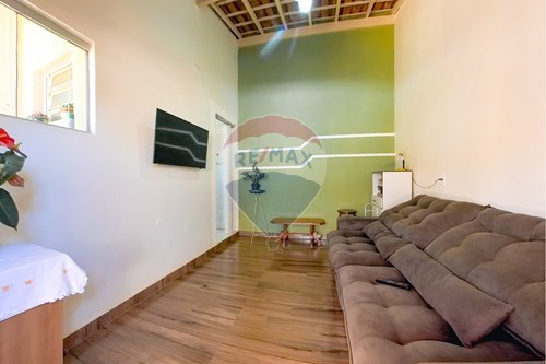 Venda-Casa-Rua Joaquim Martins Pereira , 579  - Jardim Cândida , Araras , São Paulo , 13603016-690691049-41