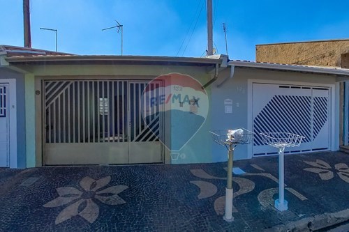 Venda-Casa-Rua Mário Pastorello , 132  - avenida Loreto  - Jardim Celina , Araras , São Paulo , 13606034-690691033-100