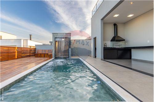 Venda-Casa de Condomínio-Estrada Municipal do Roncáglia , 1090  - Próximo a Padaria São Joaquim  - Residencial Mont Alcino , Valinhos , São Paulo , 13272-721-690491084-77