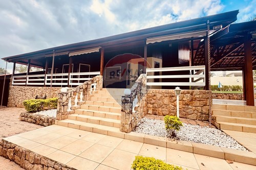 Alugar-Chácara / Sítio / Fazenda-Rua Avelino Soster , 141  - primeiro condominio depois do Moateiro de Itaici  - Terras de Itaici , Indaiatuba , São Paulo , 13341623-690651013-55