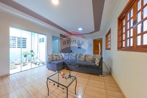 Venda-Casa-Rua José Sottini , 735  - Jardim das Nações II , Araras , São Paulo , 13607418-690691047-43