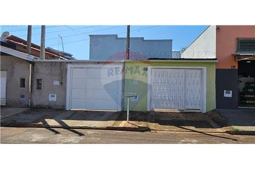 For Sale-House-Rua Vera Aparecida Lealdine Domingues , 502/498  - Em frente a igreja  - Jardim Eldorado , Mogi Guaçu , São Paulo , 13848-771-690521010-5