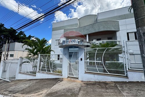 Apartamento Residencial no Jardim do Lago