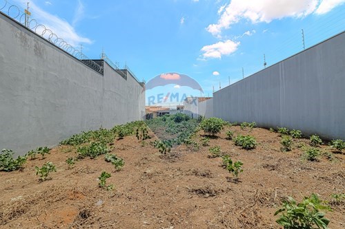 Venda-Terreno-Avenida M 39 , 325  - Jardim Floridiana , Rio Claro , São Paulo , 13505012-690901035-44