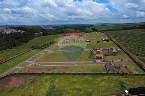 Venda-Terreno-rua Padre Benedito Malvestiti , 02  - Centro , Conchal , São Paulo , 13835524-690751019-8