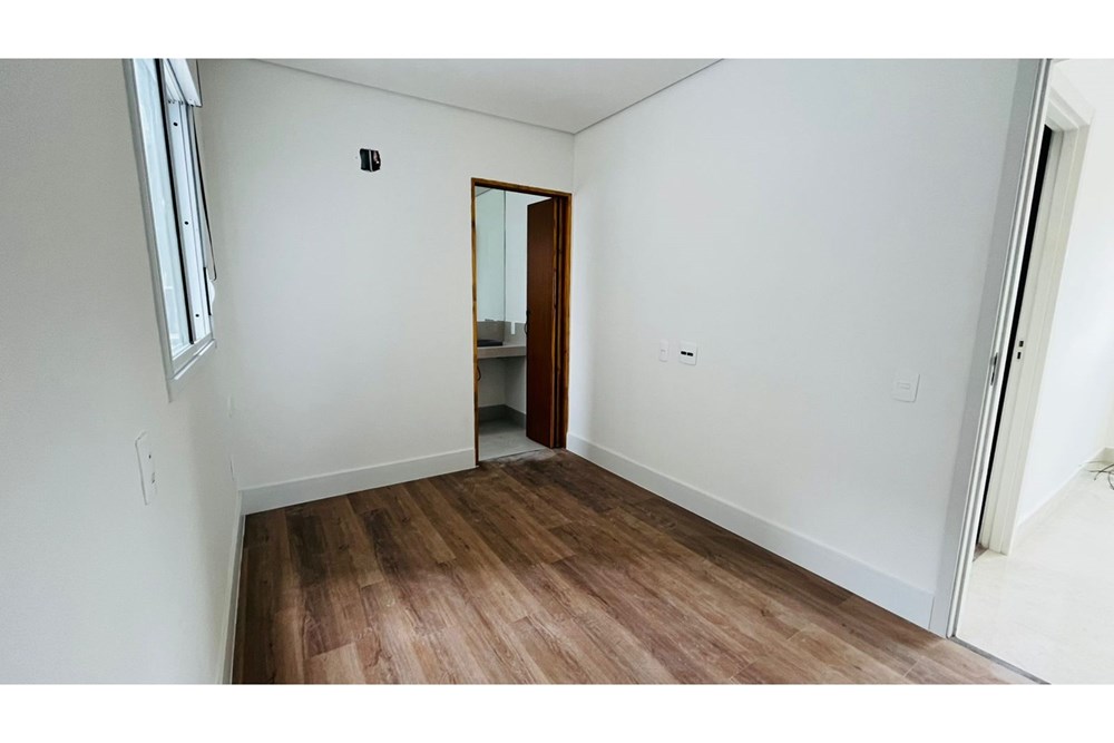 Apartamento para alugar com 2 quartos, 60m² - Foto 15