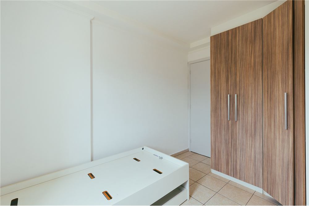 Apartamento à venda com 2 quartos, 73m² - Foto 32