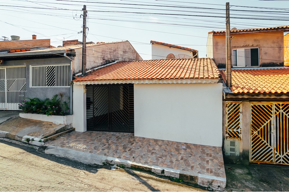 Casa à venda com 2 quartos, 138m² - Foto 1