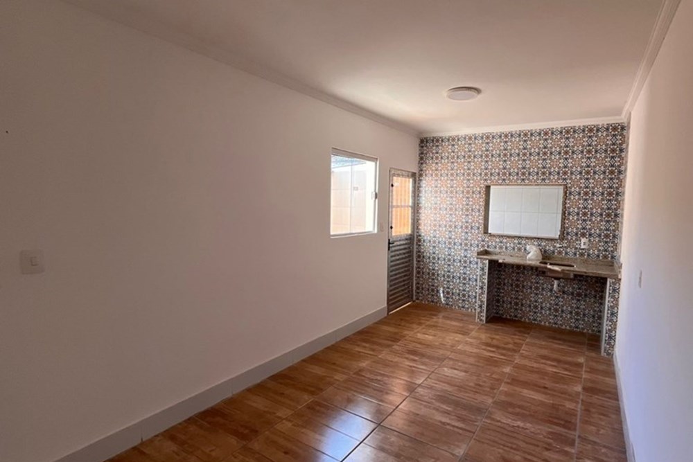 Casa para alugar com 4 quartos, 200m² - Foto 21
