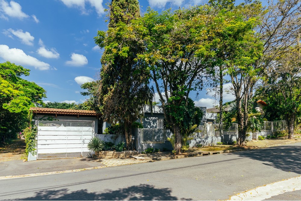 Casa à venda com 6 quartos, 700m² - Foto 50