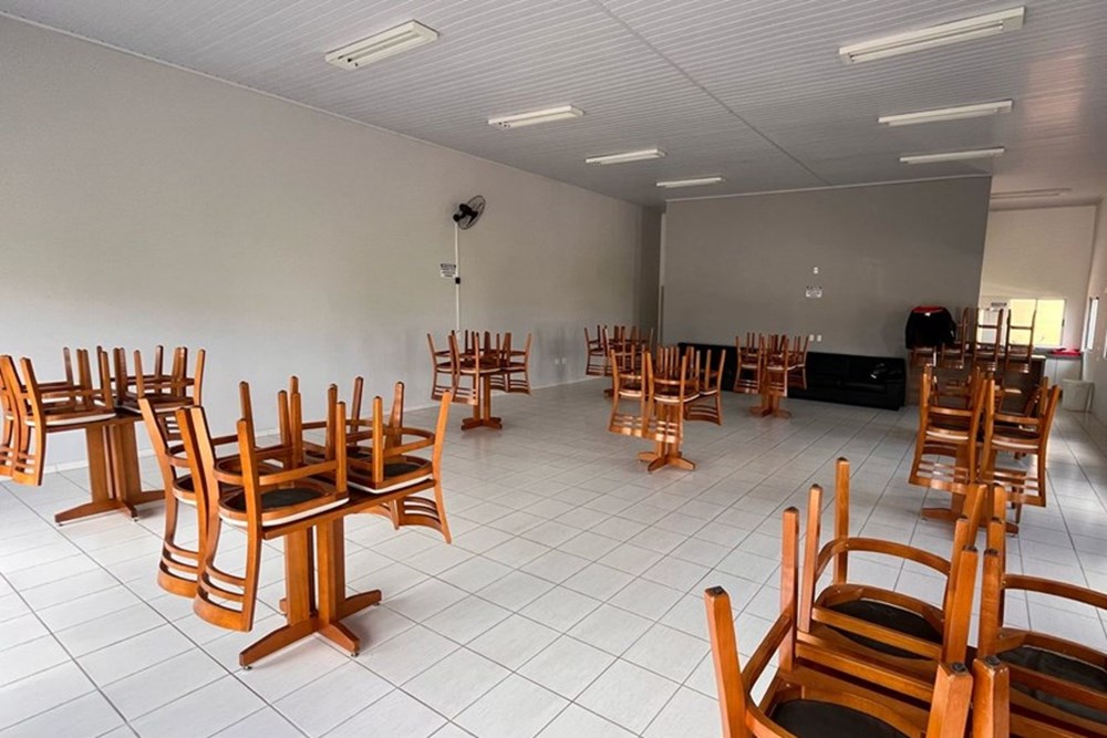 Apartamento para alugar com 2 quartos, 60m² - Foto 11