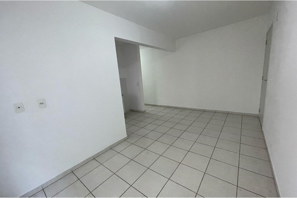 Apartamento para alugar com 2 quartos, 60m² - Foto 4