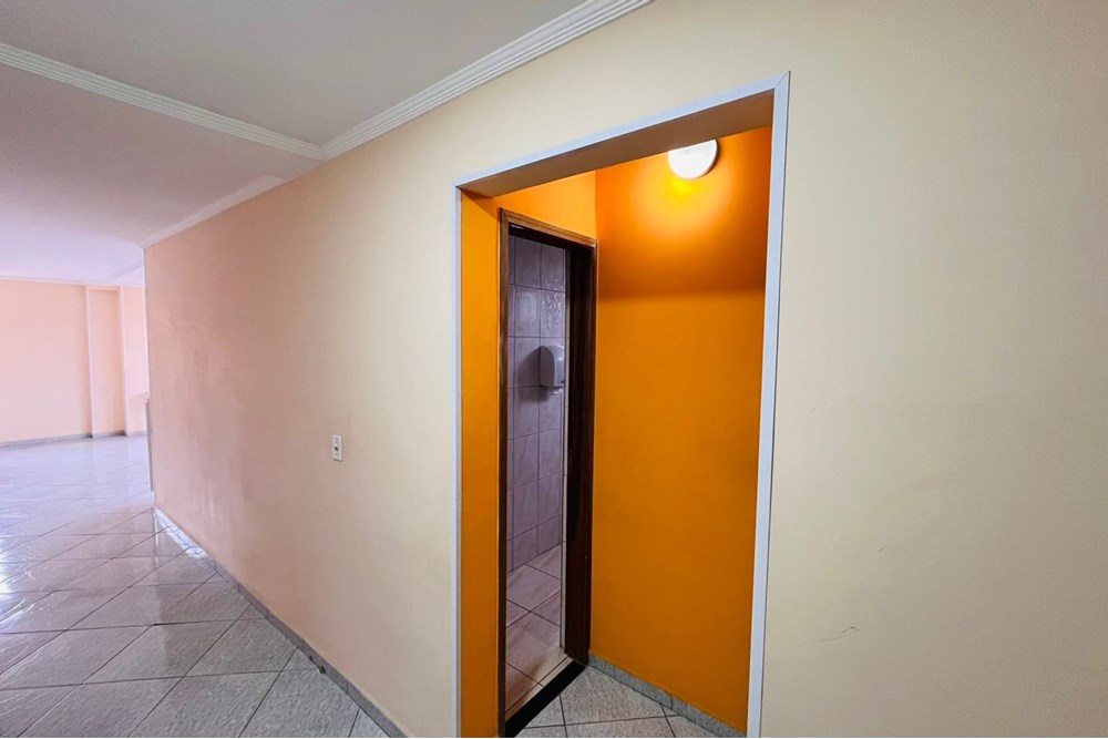 Apartamento à venda com 2 quartos, 69m² - Foto 30