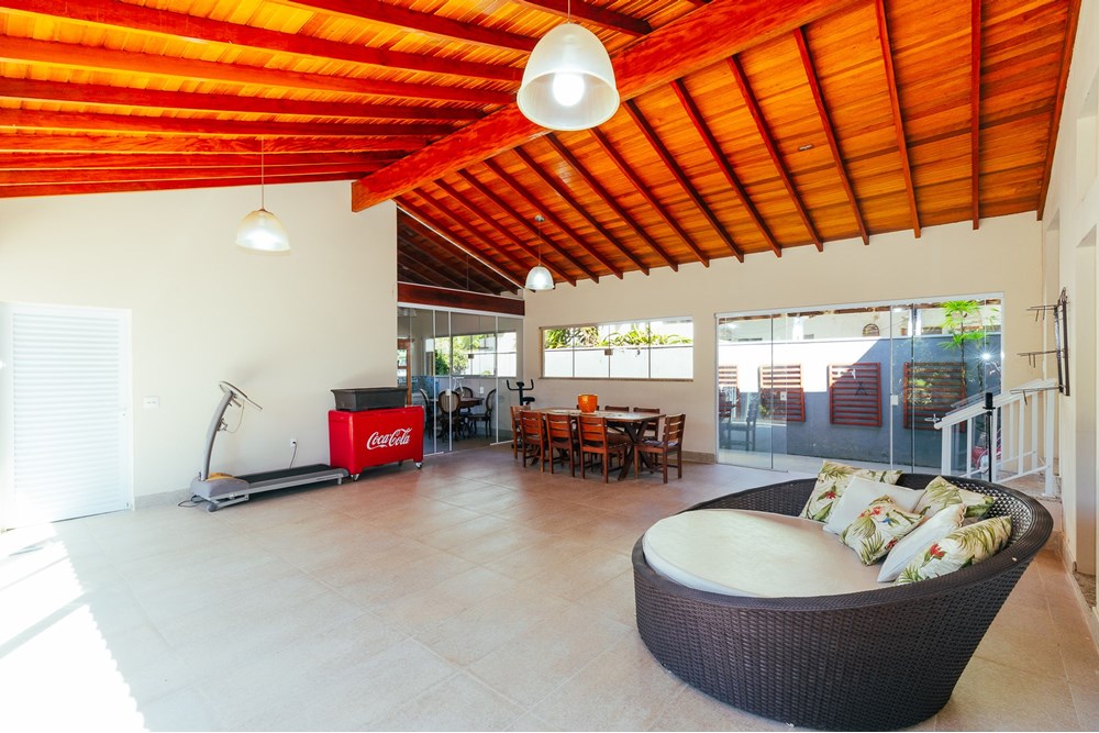 Casa à venda com 6 quartos, 700m² - Foto 24