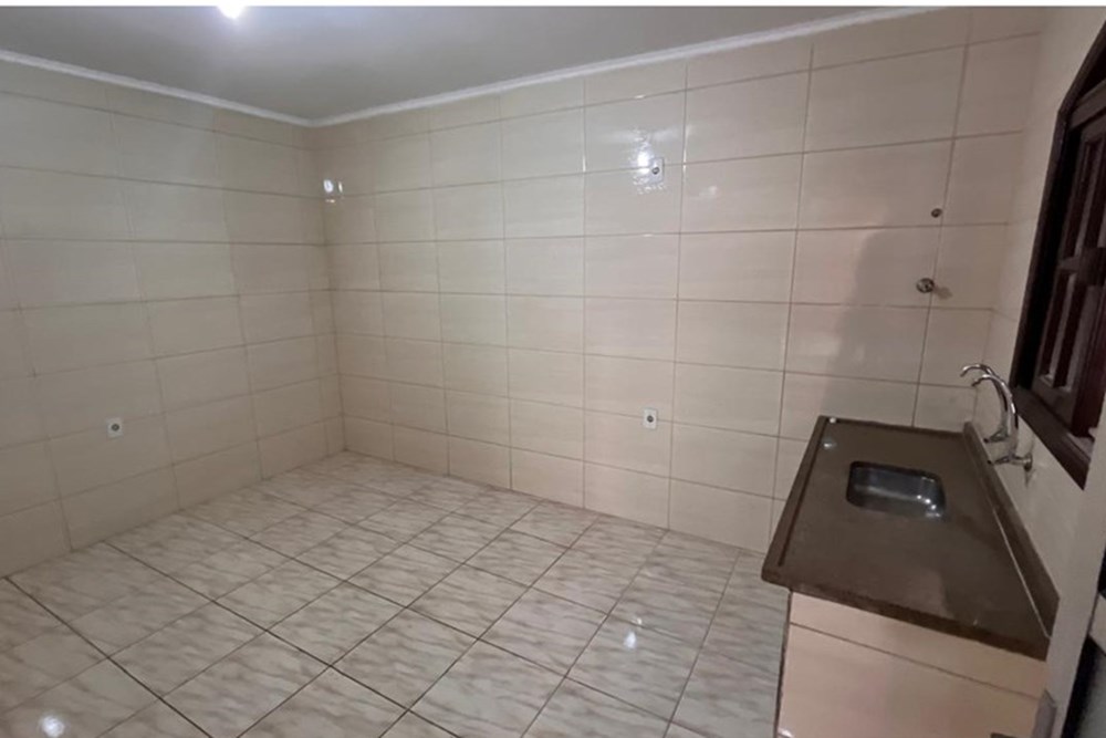 Casa para alugar com 4 quartos, 230m² - Foto 17