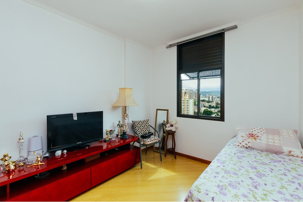 Apartamento à venda com 3 quartos, 128m² - Foto 20