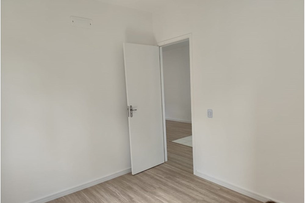 Apartamento à venda com 2 quartos, 45m² - Foto 9