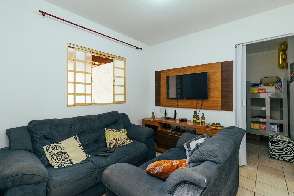 Casa à venda com 4 quartos, 168m² - Foto 5