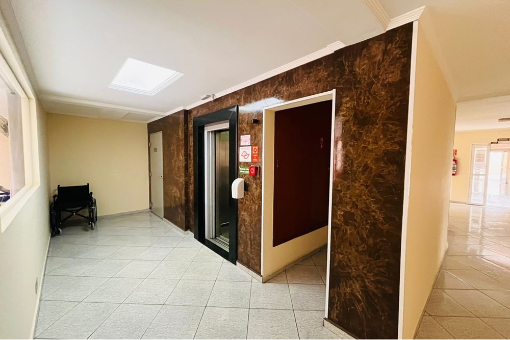 Apartamento à venda com 2 quartos, 69m² - Foto 20