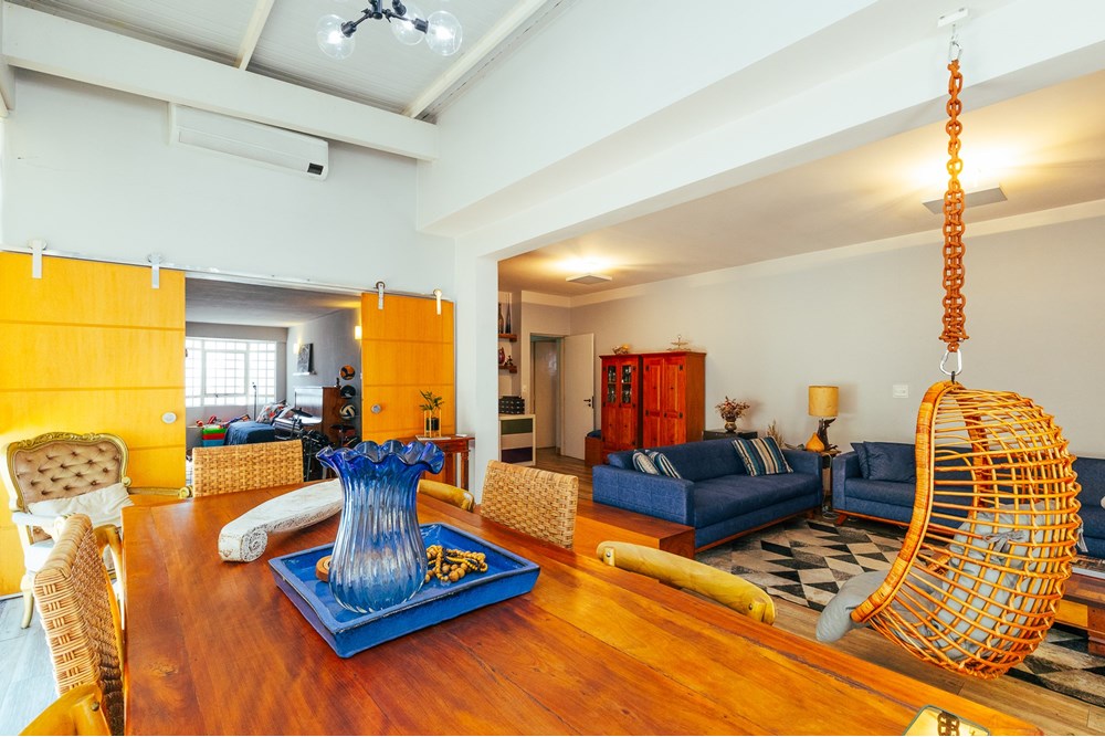 Casa à venda com 6 quartos, 700m² - Foto 35