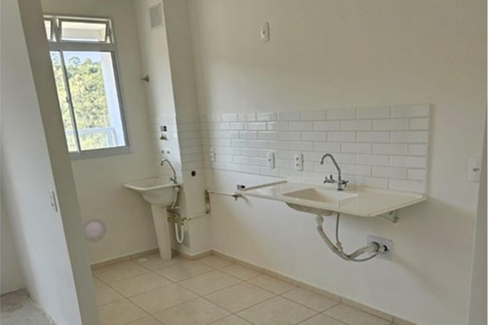 Apartamento à venda com 3 quartos, 60m² - Foto 2