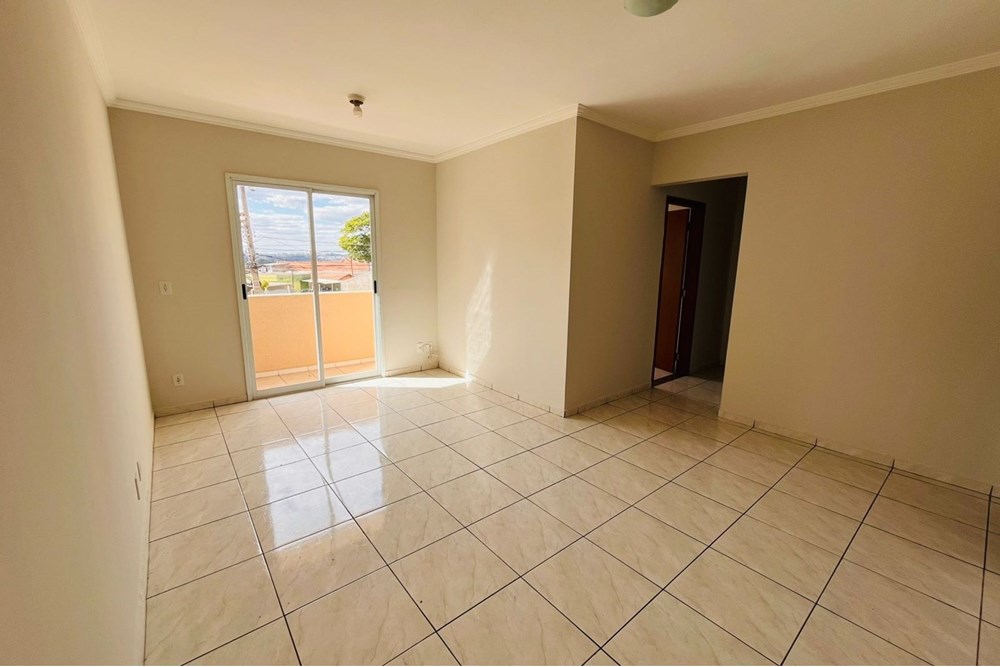 Apartamento à venda com 2 quartos, 69m² - Foto 9