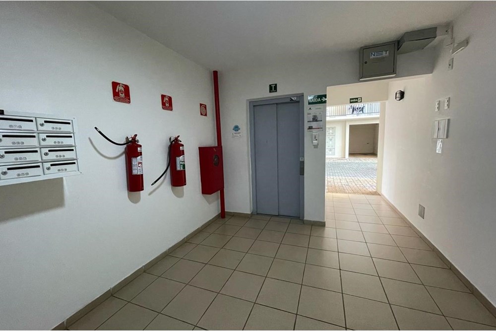 Apartamento para alugar com 2 quartos, 60m² - Foto 14