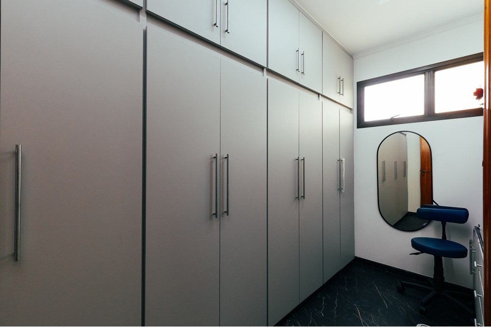 Apartamento à venda com 3 quartos, 128m² - Foto 10