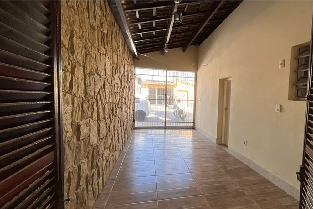 Casa para alugar com 4 quartos, 200m² - Foto 6