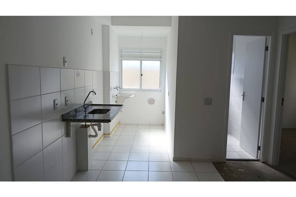 Apartamento à venda com 2 quartos, 45m² - Foto 3