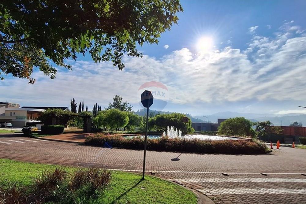 Casa de Condomínio - Alugar - Santana de Parnaíba , São Paulo - 20250324_080251.jpg - 691021016-56