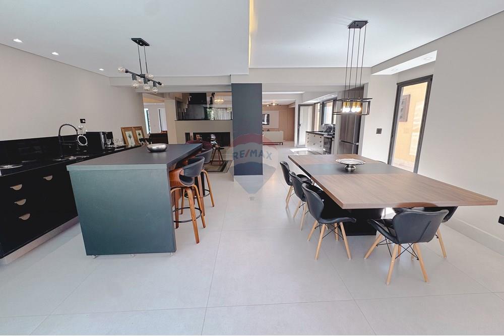 Casa de Condomínio - Venda - Barueri , São Paulo - Alameda Rússia-108.jpg - 691141025-37