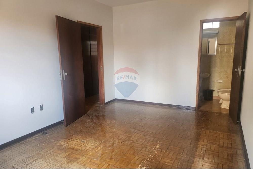 Casa à venda com 2 quartos, 131m² - Foto 29