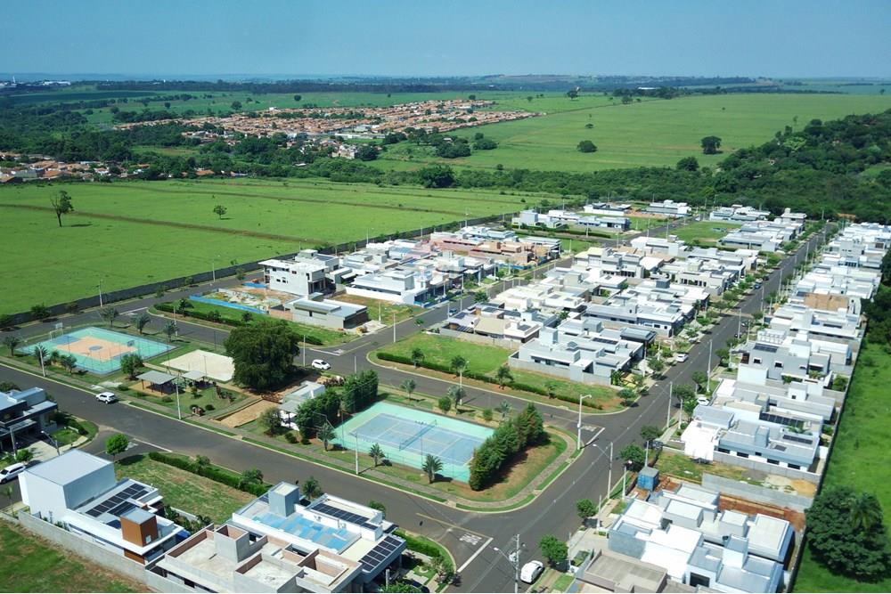 Casa de Condomínio - Alugar - Araraquara , São Paulo - FIMI0404.JPG - 690151052-71