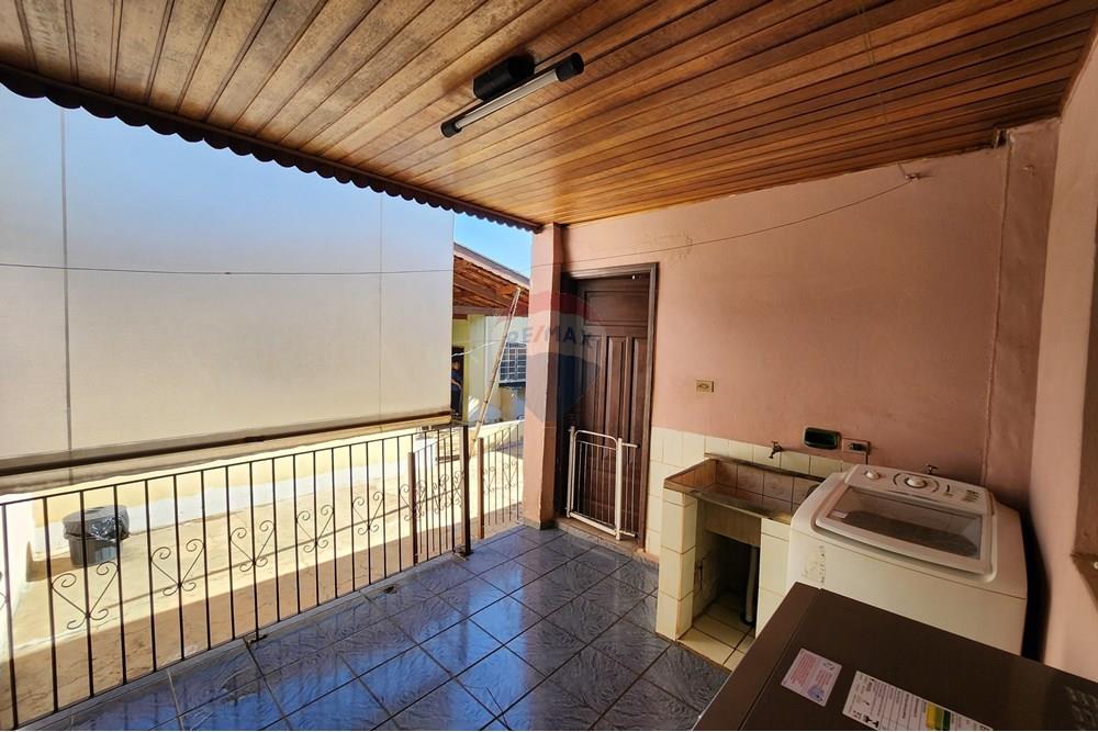 Casa à venda com 5 quartos, 256m² - Foto 24