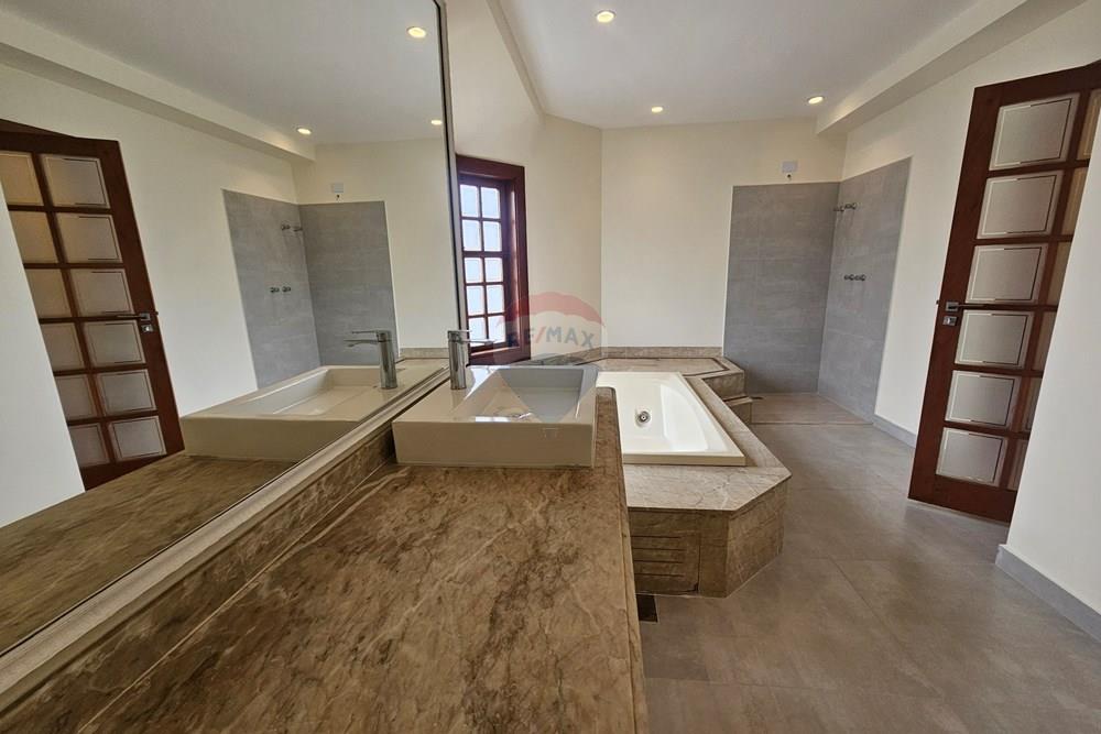 Casa de Condomínio - Alugar - Barueri , São Paulo - 20260121_130105.jpg - 691141030-44