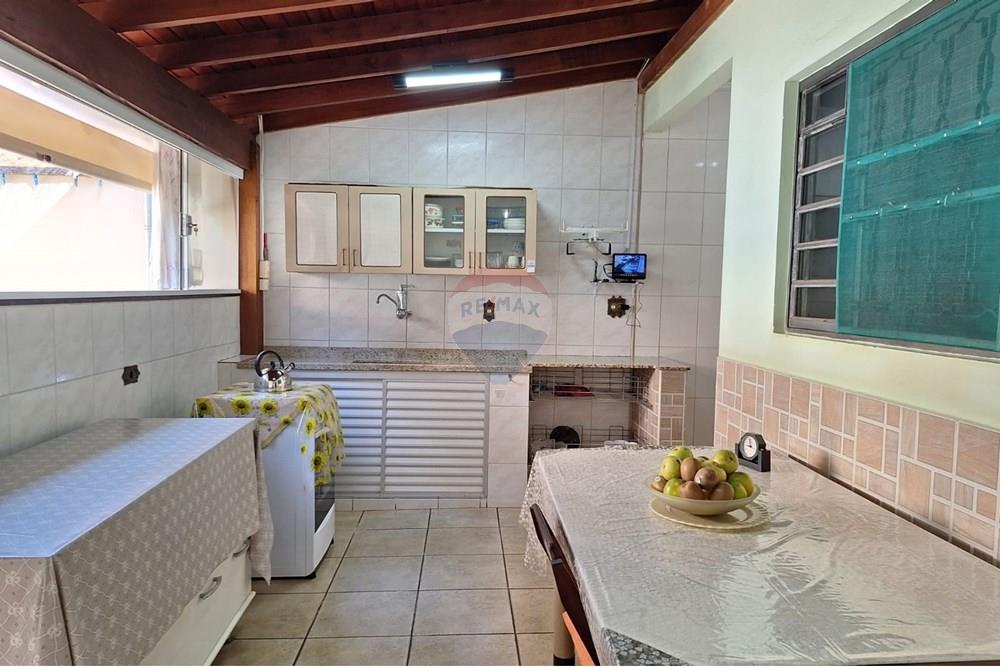 Casa à venda com 2 quartos, 144m² - Foto 29