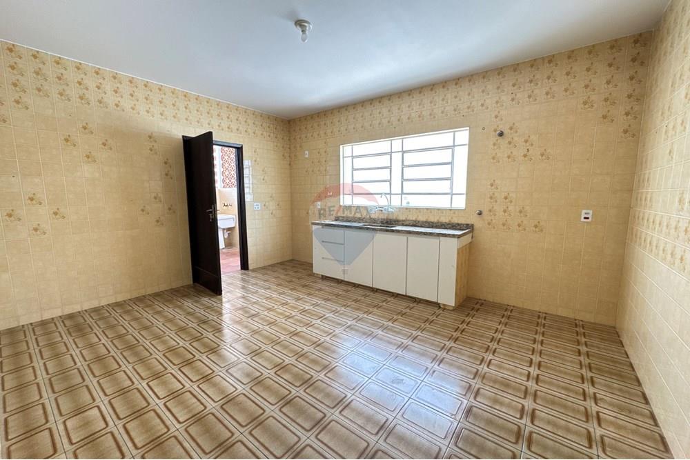 Casa - Venda - Bragança Paulista , São Paulo - DJI_20251015_103721_454.jpg - Cozinha - 690041040-67