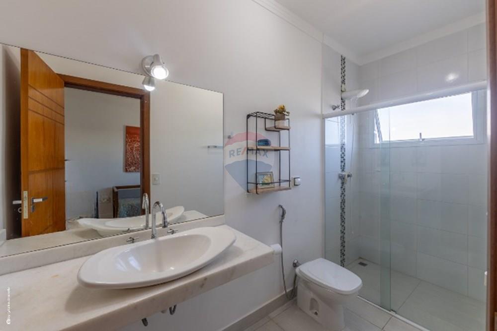 Casa de Condomínio - Venda - Vinhedo , São Paulo - banheiro1_cleanup.jpg - 690941020-104