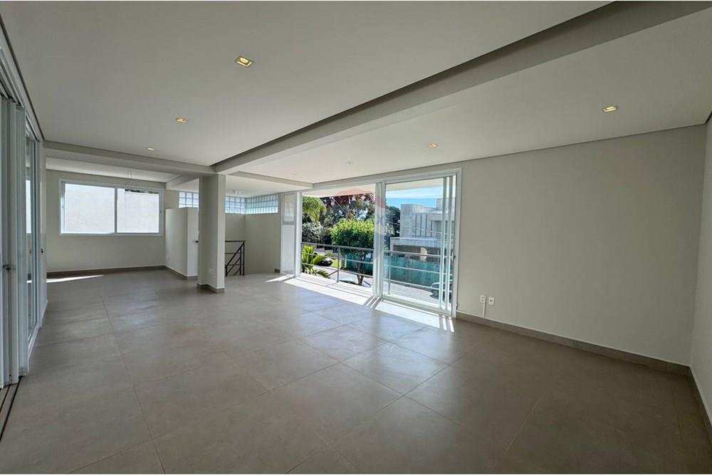 Casa de Condomínio - Venda - Bragança Paulista , São Paulo - photo_43_2025-05-22_12-11-11.jpg - Sala de estar - 690041018-290